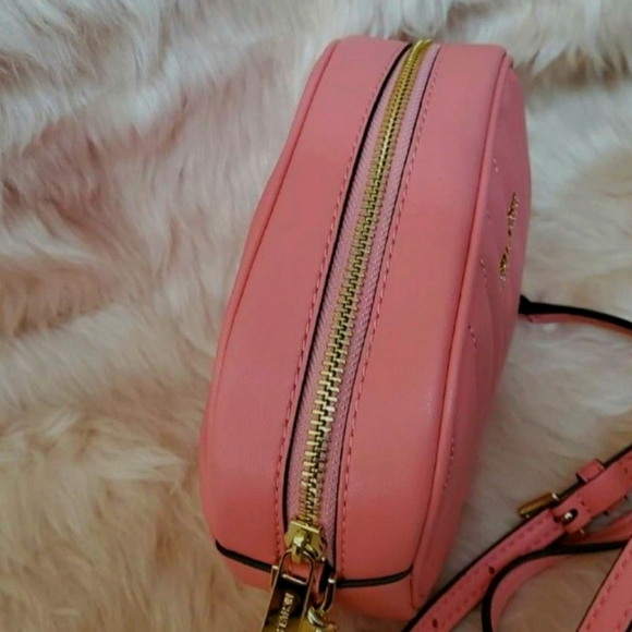 Michael Kors Oval Camera Bag - Picture 2 of 9